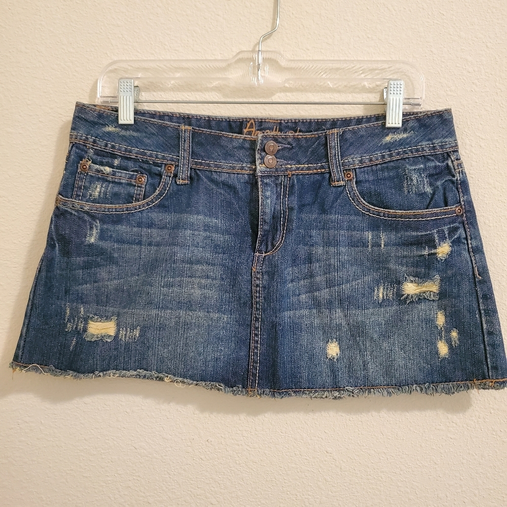 Amethyst Juniors Size 9 Distressed Denim Micro Mini Skirt Blue Jean Skater